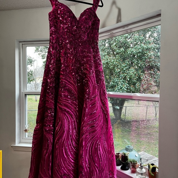 Clarisse Fuchsia Sequin Prom Dress - Picture 3 of 15
